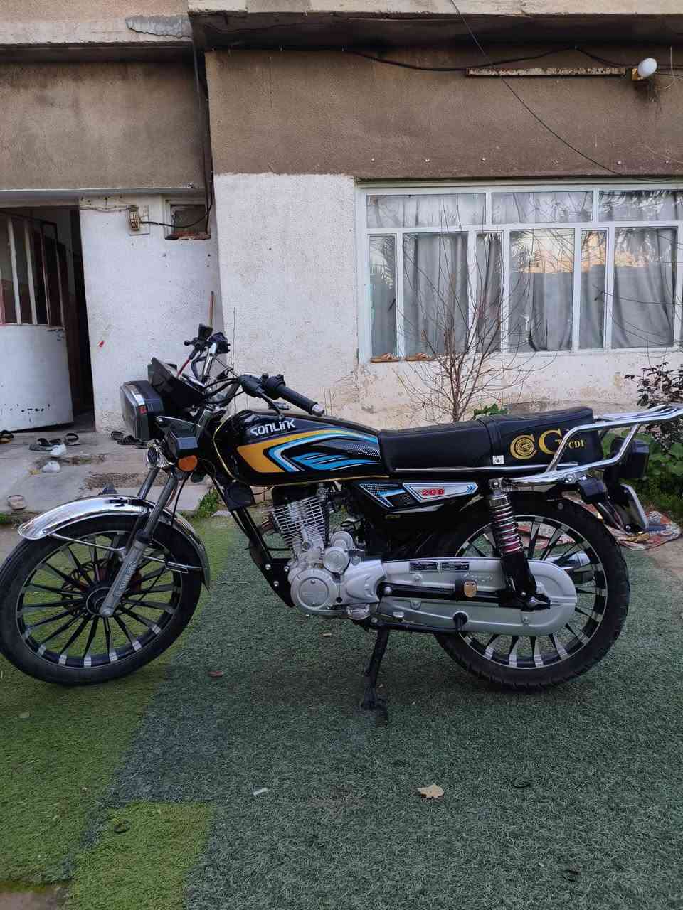 سلام عليكم دراجه 2025 محرك 200 + 5 كير مصار شهرين طالعه صفر سويجات ومنفيس ومكاتبه معرض موجود كهربائيات كامل شغال على بلاد سعرها 800 وبيها مجال للطيبين.


**إذا كنت صاحب هذا الإعلان وتريد حذفه لأي سبب، رجاءا أرسل رسالة إلى الدعم الفني**