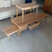 بعشيقة • شارع النفوس • طاولات