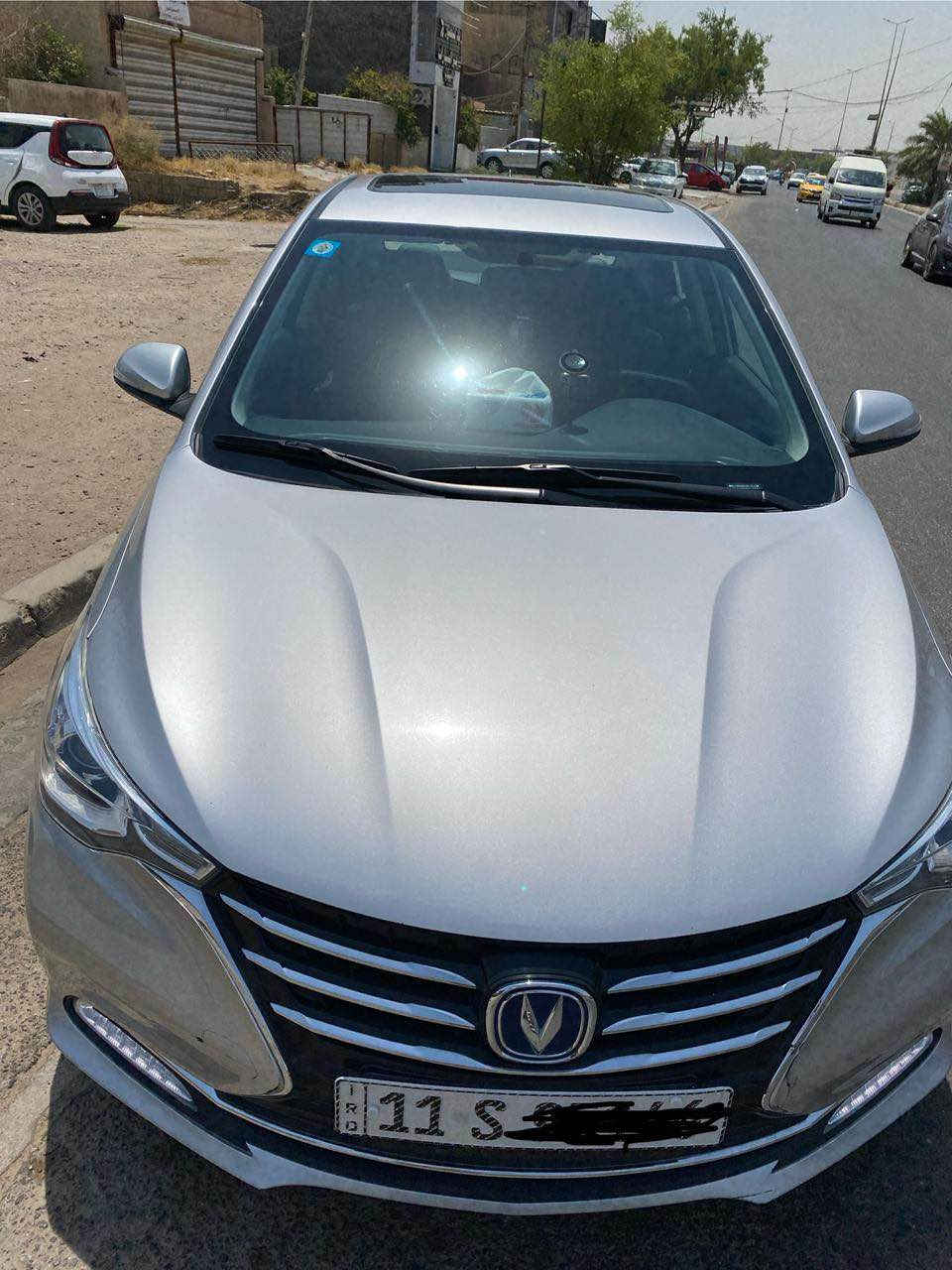 السلام عليكم 
شانجان السفن ٢٠٢٢ 
ماشية ٦١ الف حقيقي 
مكفولة كفالة عامة من كلشي 
بدون ضربة بدون صبغ بدون بارد 
السيارة كلش حلوة وجديدة بالعافية على الياخذها . كتلوكات الشركة بيهة 
المواصفات : 
فتحة سقف 
شاشة بلادية وكامرة 
كشنات جلد 
اشاير بلمري 
فول تحكم ستيرن 
درايف مود 
مانع انزلاق 
السيارة مكانها بغداد البياع 
بأسمي تحويل ثاني يوم 
 
*********** Colombo, Sri Lanka
