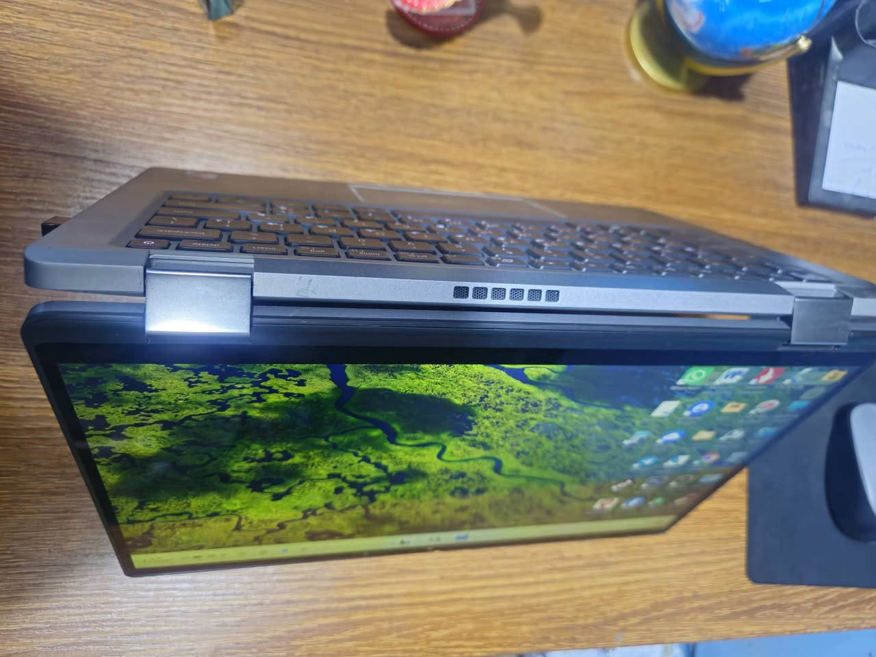 Dell Latitude 7420
( شاشة لمس قلاب ) 
▪️ المعالج: Intel Core i7-1185G7 (الجيل 11)
▪️ الرام / 16
▪️ الهارد / 500 
▪️ كرت الشاشة: Intel Iris Xe Graphics مدمج
▪️ الشاشة: 14 بوصة FHD Touch (لمس)
▪️ النظام: 64-bit

🔺 نسبة النظافة ٩٥ ٪
🔺 ملحقاته / شاحنه تايب سي وجنطة
💵 السعر // ٥٠٠ الف
🚚 متوفر توصيل


**إذا كنت صاحب هذا الإعلان وتريد حذفه لأي سبب، رجاءا أرسل رسالة إلى الدعم الفني**