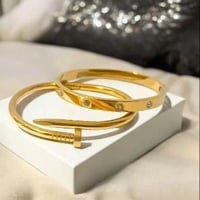 سوارات • مسمار وكارتير • ذهبي