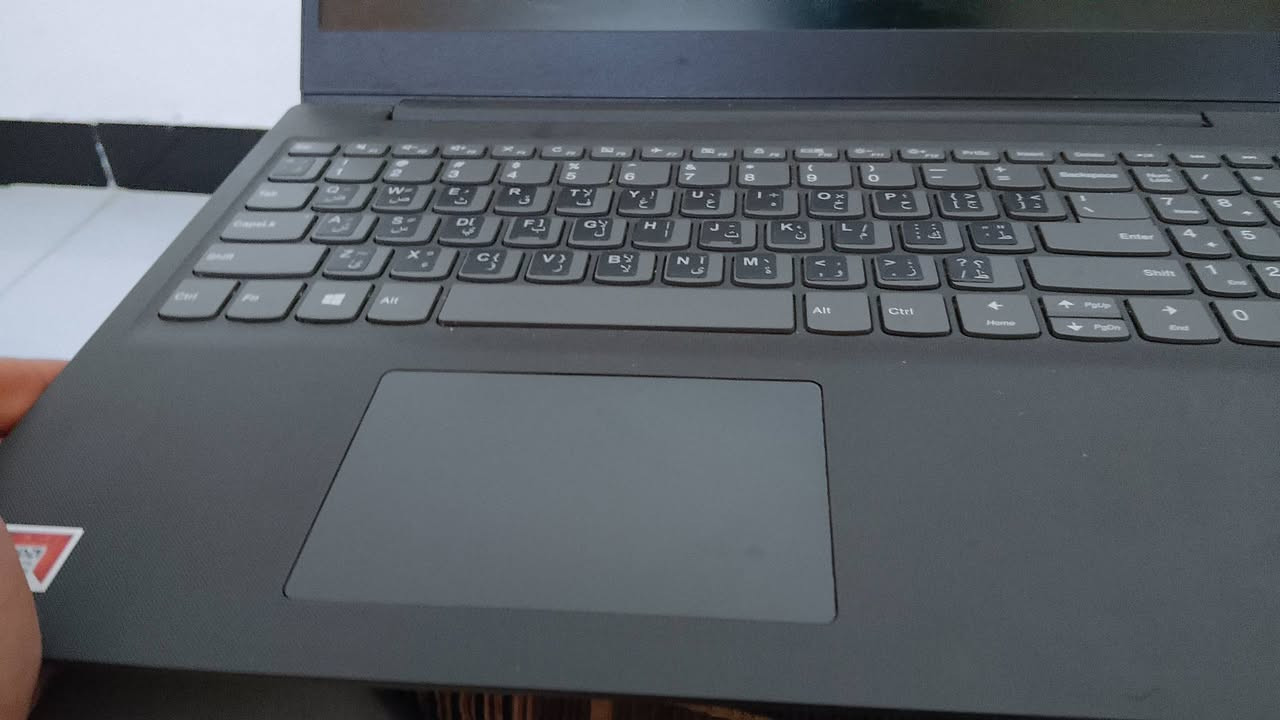 سلام عليكم شباب حسابه للبيع جديده ونضيفه مستخدمه ايام قليله تفضل خاص وتدلل ***********
