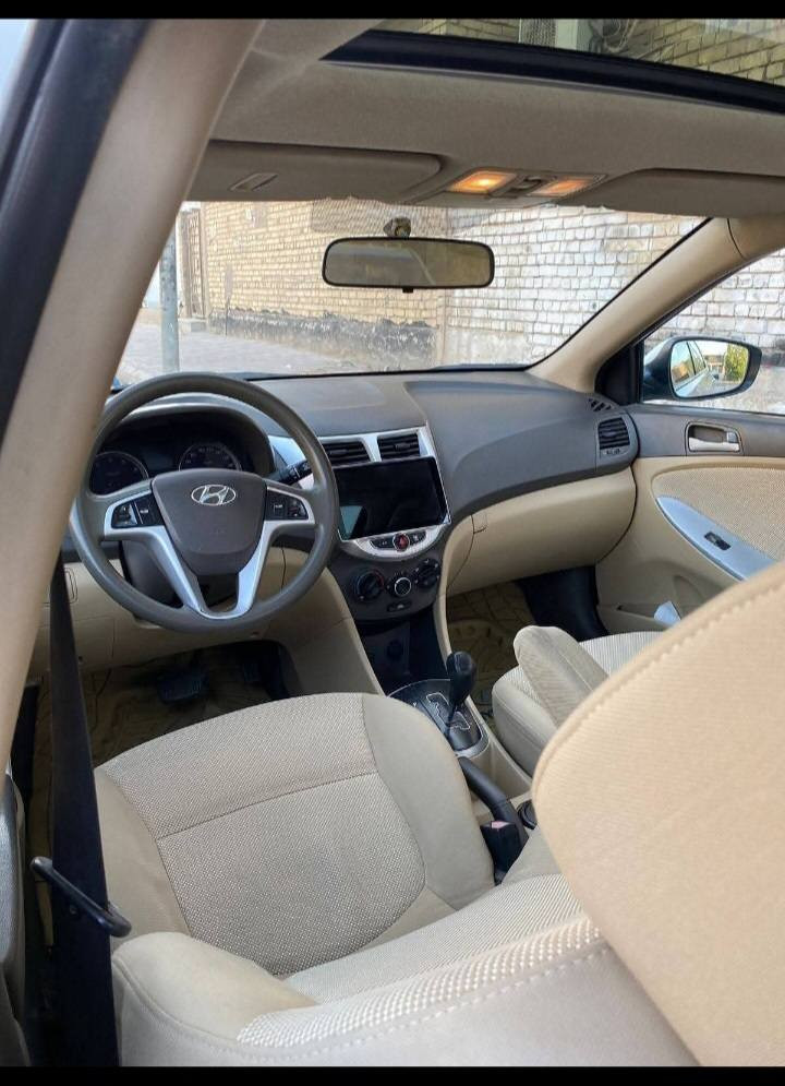 اكسنت خليجي 2011. بلو فول مواصفات رقم بغداد  بااسمي رقم انكليزي  سنويه وهزه جديده  اخوان السياره نظيفه  وجاهزه بدون اي نقص السعر 95. بيها مجال ***********. كير محرك تبريد تدئفه  بحاله ممتازه  صدر خلفي امامي جديد  ادامه كامله كهربائيات ميكانيك  تخم تاير جديد بطاريه جديده اخوان السياره بدون حادث شواصي لغد حوض تكم قماره كفاله بيها رش صبغ.  اثر شخوط. دواخل مكفوله تبديل ماكو والكلام واضح اخوان  والتصوير الفديو موجود قبل الصبغ داخل عسلي خليجي لونين مواصفات بلو مكاني بغداد
