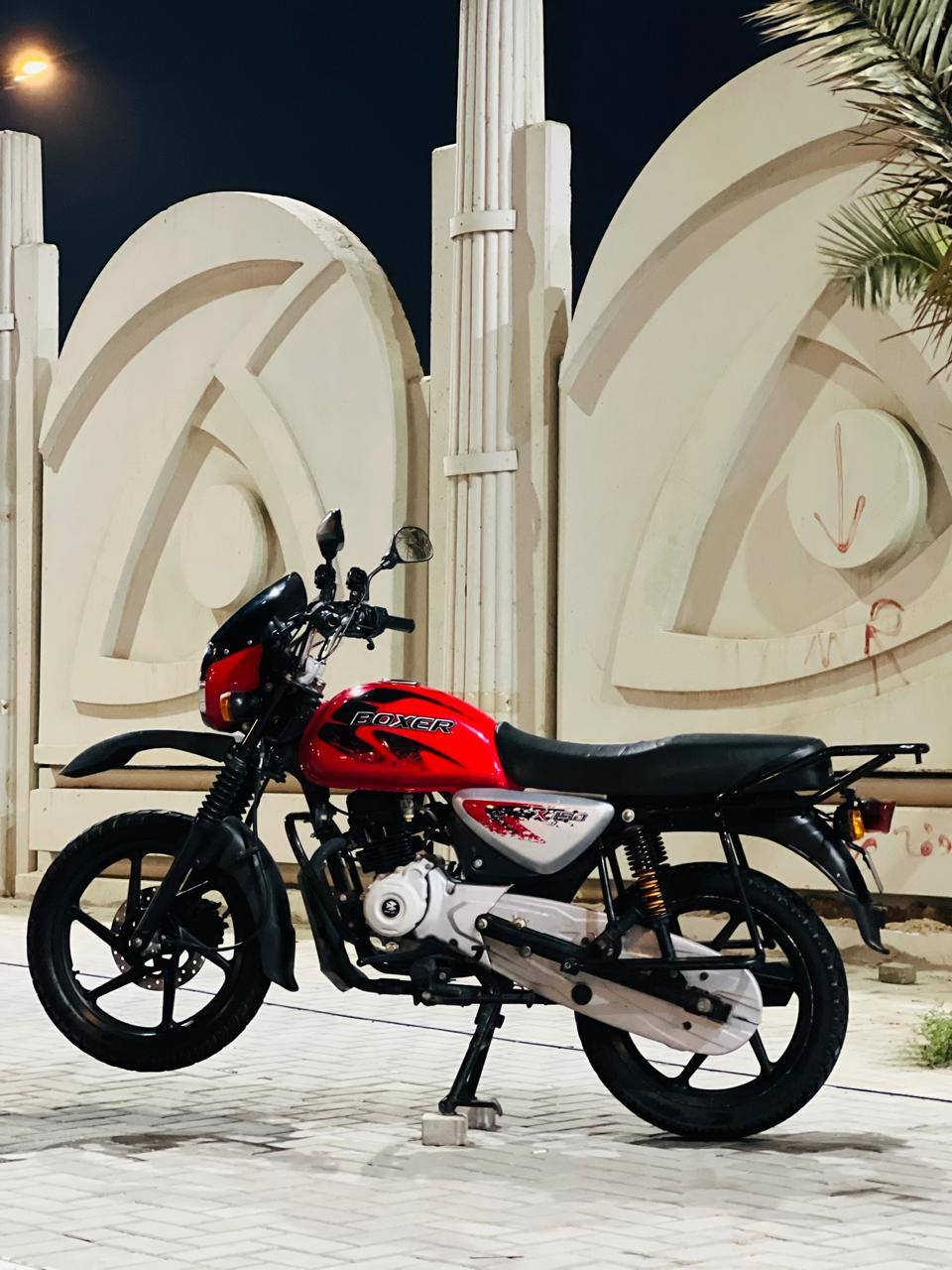 السلام عليكم دراجه بوكسر بجاج للبيع مديل 22شهر 10 سنويه ورقم بس الرقم مامستلمه الداج  حيل نضيفه ومامتعوبه مكان الدراجه البصره قبله وهاذ رقمي ***********
