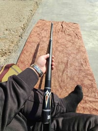 كيوب بليارد للبيع شوفت عينك بدون جنطه الكيوب عواج مابي ولا شويه للبيع ...