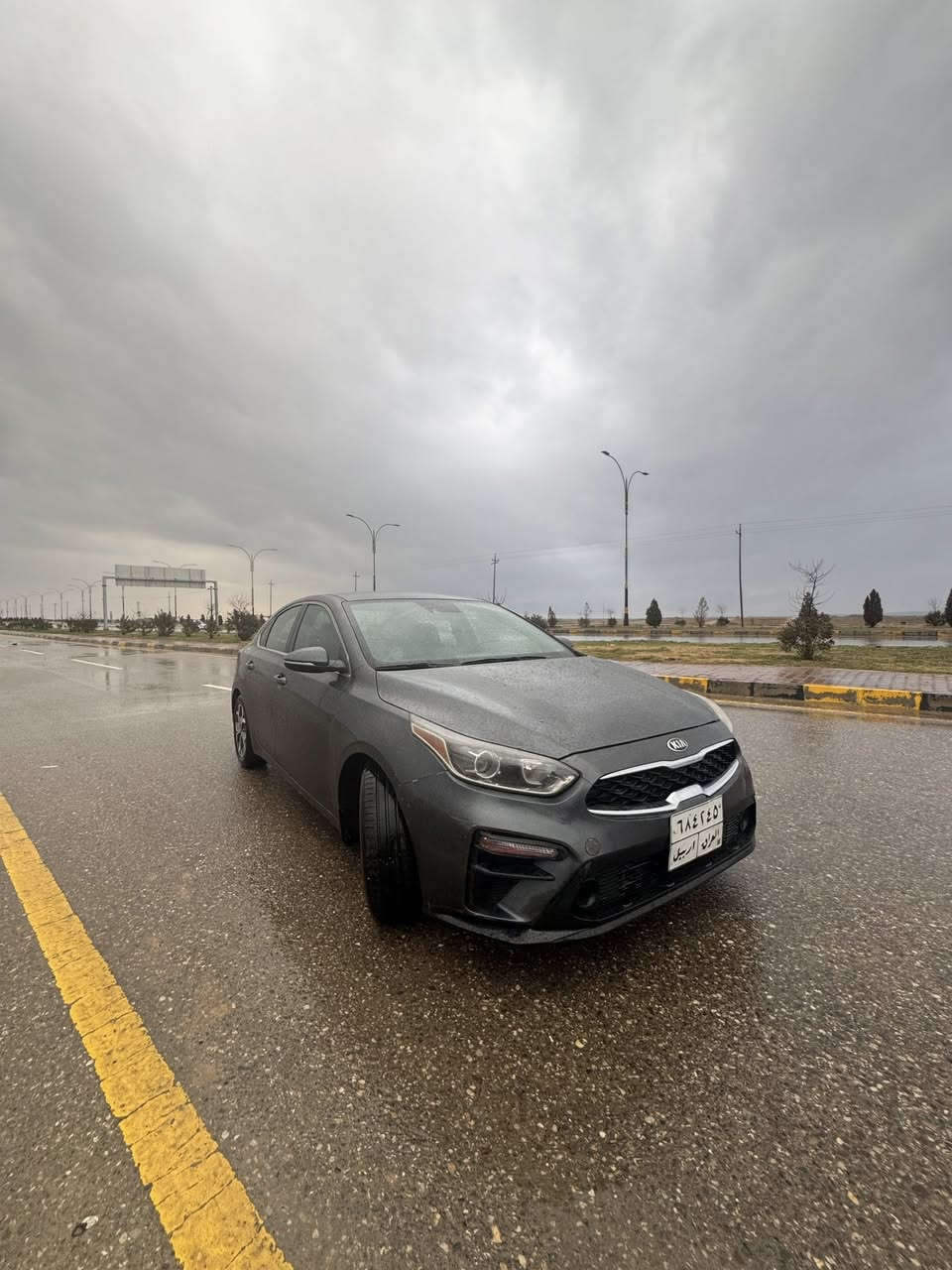 🚘  للبيع فورتي 2019  EX
🛑 وارد كندي ماشيه 83 mi
🛑محرك 2000 دوش غير مفتوح
🛑كير at بلادي غير مفتوح 
🛑رادارات
🛑تحديد مسار + سياقة آلي 
🛑،توقف ذاتي 🚳 عند الاقتراب من سياره 
🛑 لايت  عدسه عالي زنون 
🛑كامره دوراه 
🛑كشنات تدفئه سايق وسكن 
🛑 هيتر ستيرن 
🛑شاشة لمس 
‏🛑‎فول تحكم ستيرن
🛑كروز مثبت سرعه 
🛑ثلاث وضعيات قيادة 
🛑‏Smart‏-Sport-Normal
🛑شاحن وايرلس للمبايل 
🛑منافذ Usp /Aux /12v
‌🛑شاشه ظبط بل دشبول
‌🛑نظام ABS/مانع انزلاق
‏🛑‎ویل کب كروم 
🛑ضربتهه جاملغ وبنيد بدون دواخل لغد شاصي مكفول و صبغ نص باب
🛑رقم اربيل سنويه غير ساقطه 
🛑تحويل او وكاله حاضر 
🛑السعر 123  للاستفسار ***********
مكان سياره موصل حي الوحده
