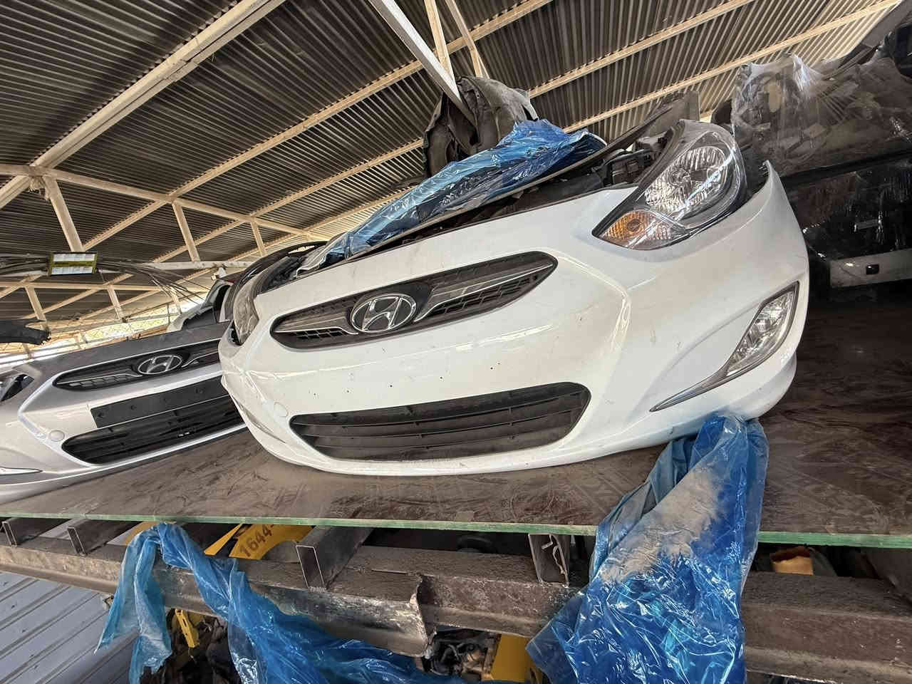 بسم لله الرحمن الرحيم 
يعلن مجمع بشار الحسيني 

ادوات اكسنت خليجي  بانواعه 1600///1400

بسعار مناسبه وتنافسيه 🔥

العنوان الديوانيه حي الصناعي الابلوك لاول 

سيد عباس :-***********
