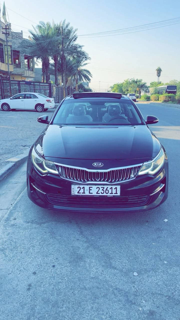 السلام عليكم للبيع كياا اوبتما2016 رقم سليمانية بسمي فول مواصفات 1/1 بونراما قطعتين تدفئه تبريد بالكشن تدفئه بالستيرن قطعتين تبريد رادارات حساسات خلفي امامي نقطه عمياء فول مواصفات ضرر السيارة جاملغ وبنيد ضرر سطحي  بدون دواخل ايرباك ستيرن فقط ماشية 80 سيارة جديدة مال جني مكان السيارة بغداد شارع فلسطين السعر125 وبيهه مجال للشراي ***********
