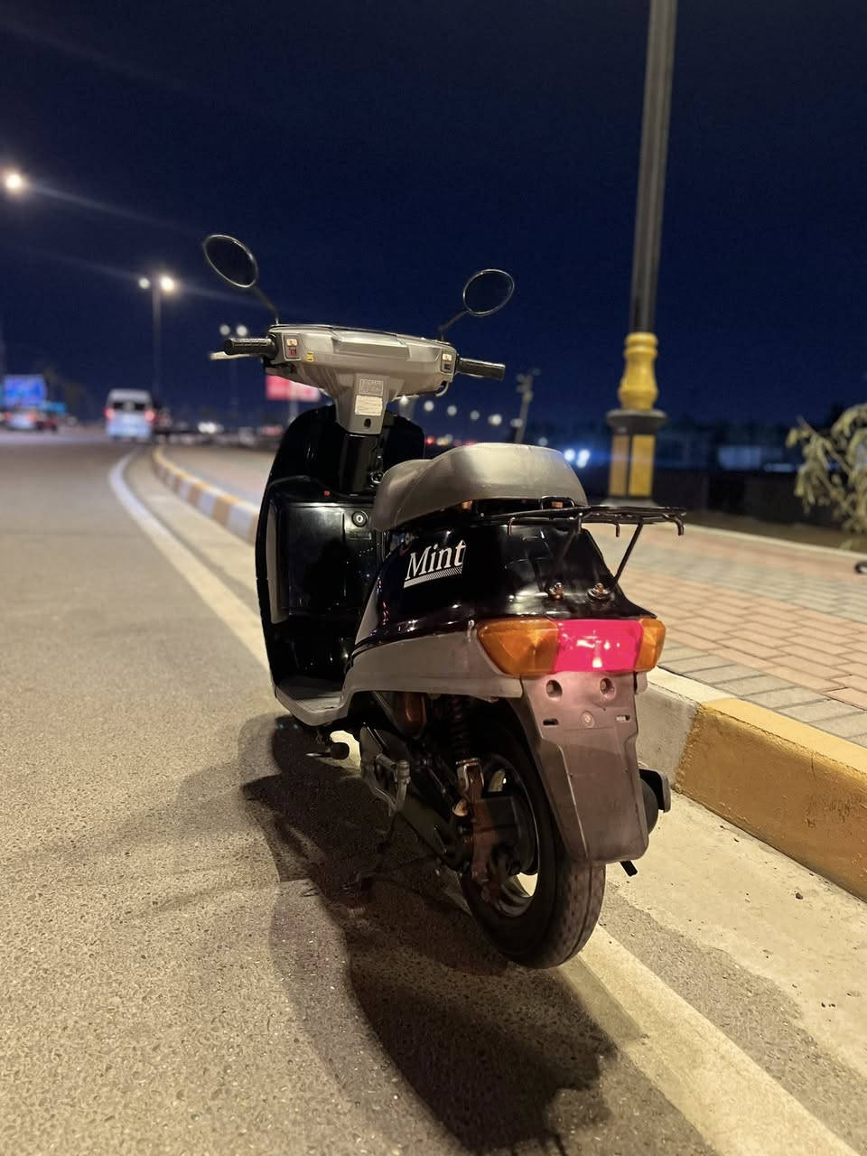 السلام عليكم 
منت للبيع دراجة كفالة من كلشي 
جديدة معنة الكلمة 👌
سعر الدراجة ٦٥٠قفل ماعجبك سعر لصير لوتي 
شراي اتصل***********
مكاني حي العامل
