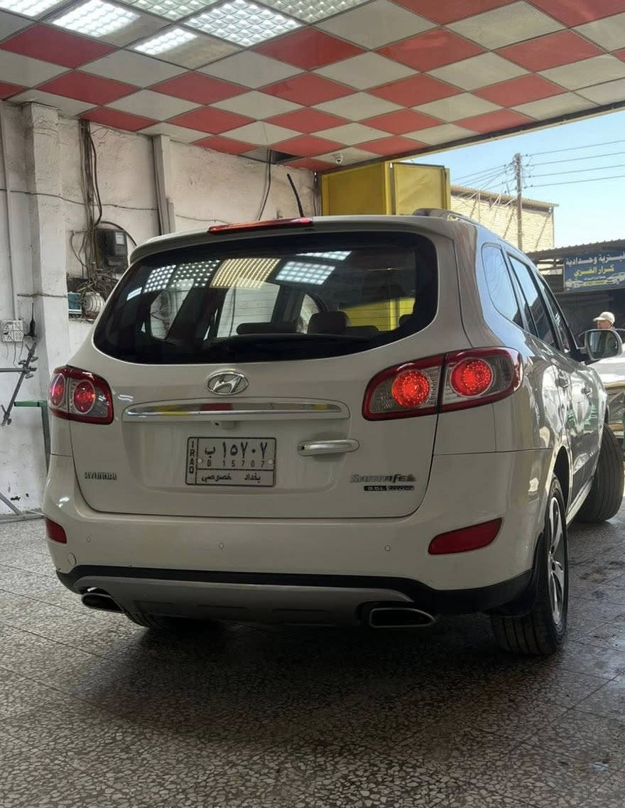 سنتافي مديل 2012 مكفوله كفاله عامه حتى الدعاميات رقم بغداد الماني باسمي بصمه تبريد 3 قطع فتحه سقف مكانه نجف 
***********
