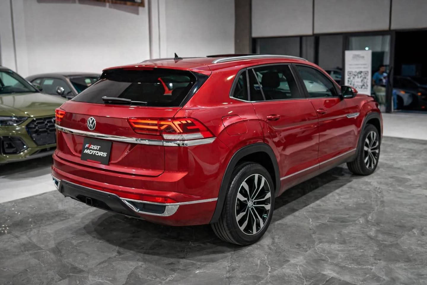 فوكس واجن اطلس كروز وارد امريكي موديل 2021 محرك. V6 سلندر مواصفات Se ارلاين يعني فول فول شاشه كبيره كاميره خلفي بصمه شغال عن بعد بانوراما كشنات جلد كشنات كهربائي كشنات خزن كشنات تدفئة 
كشنات امامي كهربائي تبريد مركزي شاشه امامي الكتروني اشاير مريات رادار جانبيات رادار امامي حساس امامي حساس خلفي سندوك شفت لايت ليد زينون ويل كروم بعد هوايه مواصفات بيها سياره مكفوله من اي نواقص كله بشرط سياره ماشي 41 الف ضرر جملغ السايق تعديل بارد و مكان اصغير بيها pdr بدون صبغ بدون اي ضرر داخلي بدون شخوط بدون بقسات كله بشرط ارباك استيرن وبرده راجع سستم بلادي مكان سياره كركوك سعر 285 $ و بيها مجال
للتواصل واتساب [***********] كركوك, العراق
