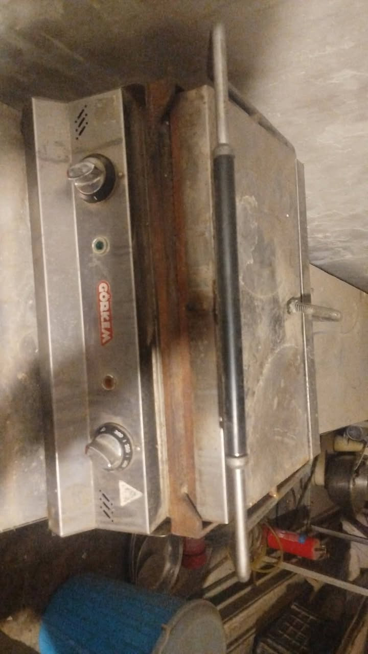 كابسة مستعمله للبيع30 الف قفل


**إذا كنت صاحب هذا الإعلان وتريد حذفه لأي سبب، رجاءا أرسل رسالة إلى الدعم الفني**