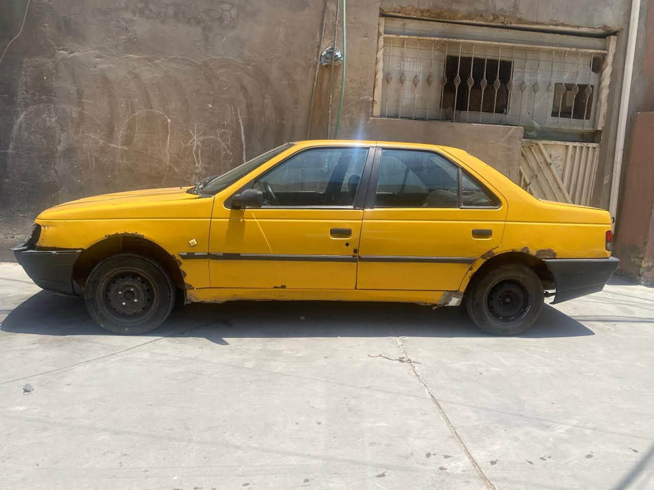 السلام عليكم
بيجو روا 2009 اصفر رقم بغداد باسمي شرط التحويل 
سعر 15$ ورقه مكان بغداد الشعب 

‭***********‬

