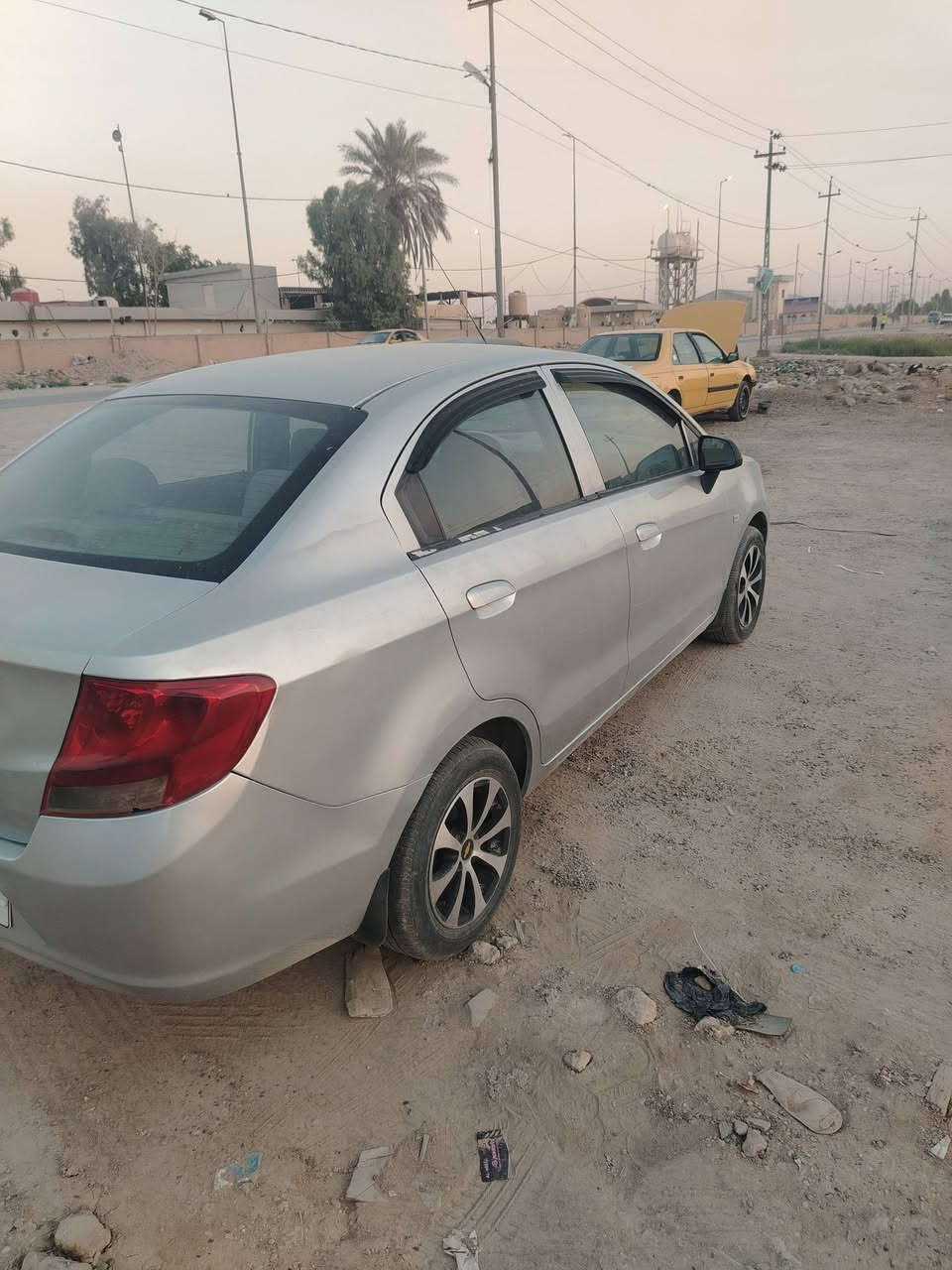 للمراوووووس ونطي فرق اذا سياره نظيفه شوفرليت سايل سياره ع
 وضع شركه ع أيدي مكينه كير تبريد مكفولات كهربائيات مكفولات وضع
 شركه اي جطل مابيه فقط بيها رشه باب صدر ملاون باب الخلفي سياره
 بسمي سنويه لل 30  مكاني بابل فقط بيه طخه بصندوك ابو تكتك طخه ولباقي خير من الله سياره قويه ورزنه بس ادور كير اوتو مكاني بابل
***********
