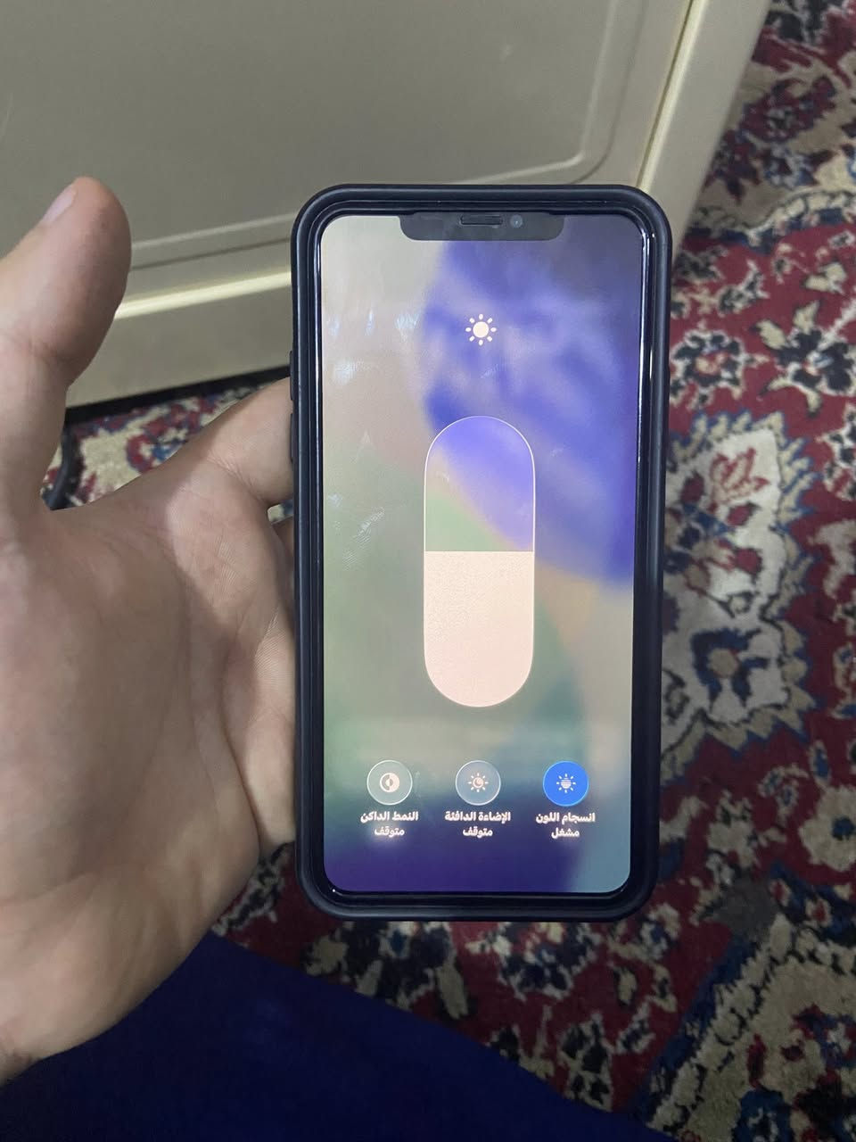 11 برو ماكس للبيع شرق اوسط AE/A
نموذج m
ذاكره 256
بطاريه 75
مستبدل شاشه فقط نوعيه زينه والوانها كلش حلوه
فيس ايدي شغال 
ثلاث خيارات شغاله
السعر 310 وبي مجال  
تواصل ***********
