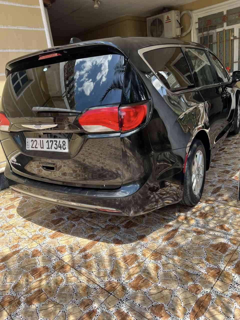 سلام عليكم دخول جديد
بيع او مراوس حسب القناعة
2023  كرايسلر باسفيكا بانزين 
)
الظرر مرفق بل منشور الصور 
مرقم اربيل  
ماشيه 40الف ميل 
1-كامرات خلفيه دواره
2- هندبريك بصمة 
3- تشغيل عن بعد 
4- هيترات بالكشنات 
5- رادر امامي 
6- بيبان كهرباء ( تحكم ريمونت ) 
7- صندوق كهرباء شفط 
8- رادار امامي خلفي 
9- كشنات VIP منفصل
10- مانع انزلاق 
11- نظام ستوب بارك 
12- لايت لدالشكل الجديد 
13- تنبيه الخروج المسار 
14- شاشة كبيرة كاربلاي 
15- تبريد مركزي ثلاثة قطع 
16- تدفئه كراسي وستيرن
17- تحكم استيرن فول 
18- بردات داخلية 
19- اشاير بالمري 
20 -محرك 6 سلندر 3600 
21- كير ماوس 
22- نقطه عمياء 
23 - كشن كهرباء + خزن 
سعر السياره : 210 وبيه مجال
مكان بغداد البنوك او 
مكان ديالى بعقوبة قرب تقاطع القدس 
رقم الهاتف ***********

