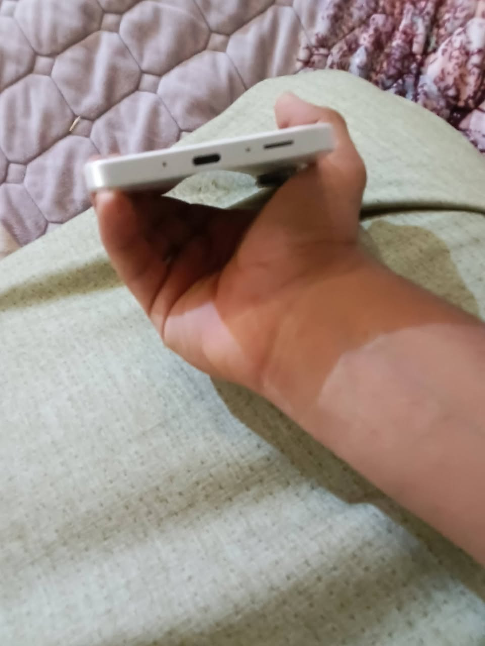سامسونك كلكسي A26 
سعره 240 ويي مجال 
يوجد توصيل


**إذا كنت صاحب هذا الإعلان وتريد حذفه لأي سبب، رجاءا أرسل رسالة إلى الدعم الفني**