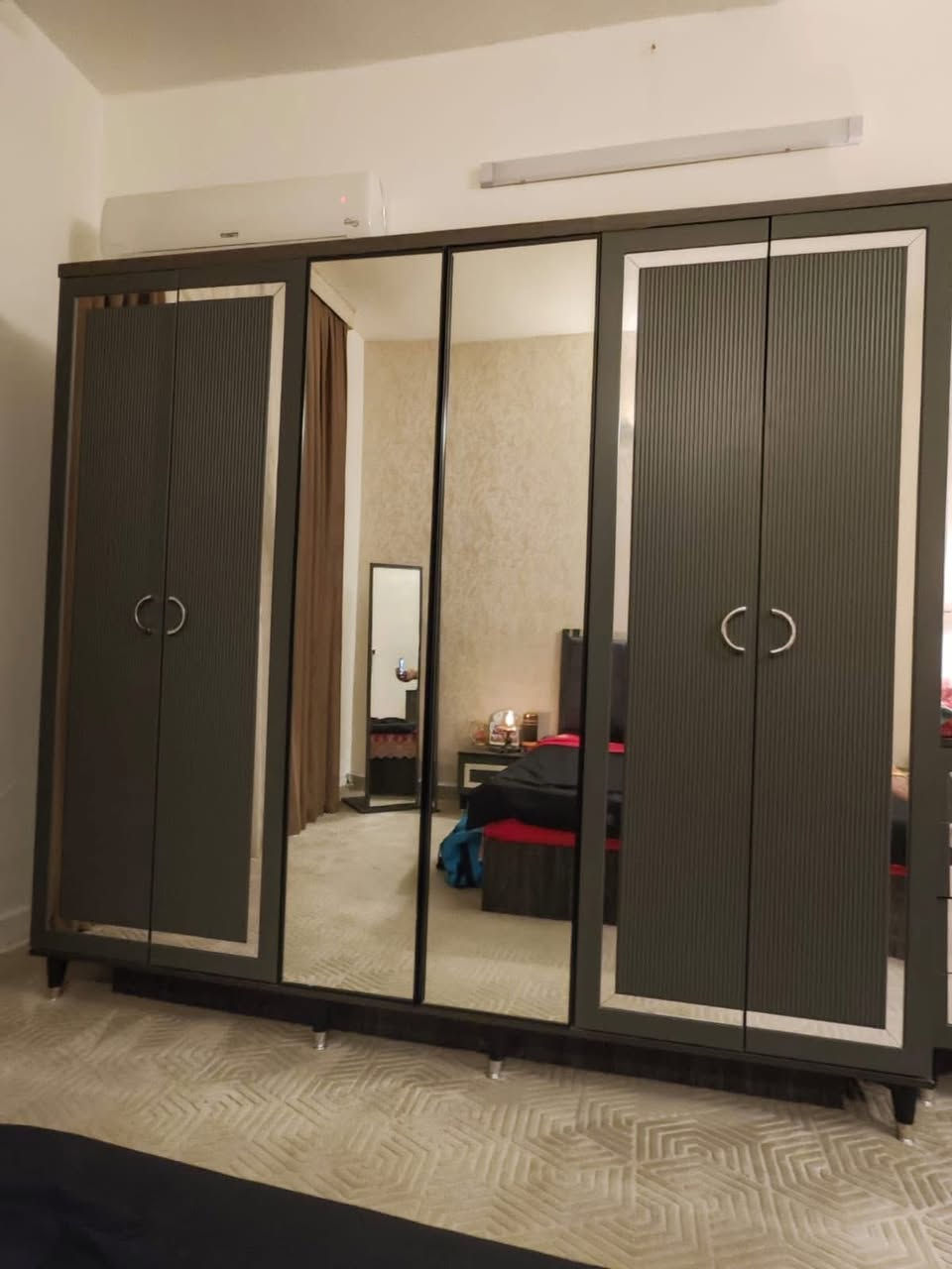 اثاث للبيع/بغداد
جربايه اطفال نفرين -دوشك عدد٢ضغط عالي اسفنج

ميز طعام مع ٤ كراسي

غرفه نوم مع ملحقاتها-دوشك ضغط عالي اسفنج

تخم قنفات ٨مقاعد

غساله اوتوماتيك

كاونتر خشب تصميم مع ملحقاته فرن-مايكرو-طباخ-مرشحه

ميز تلفزيون 

للاستفسار يرجى مراسله او الاتصال بالرقم

***********
