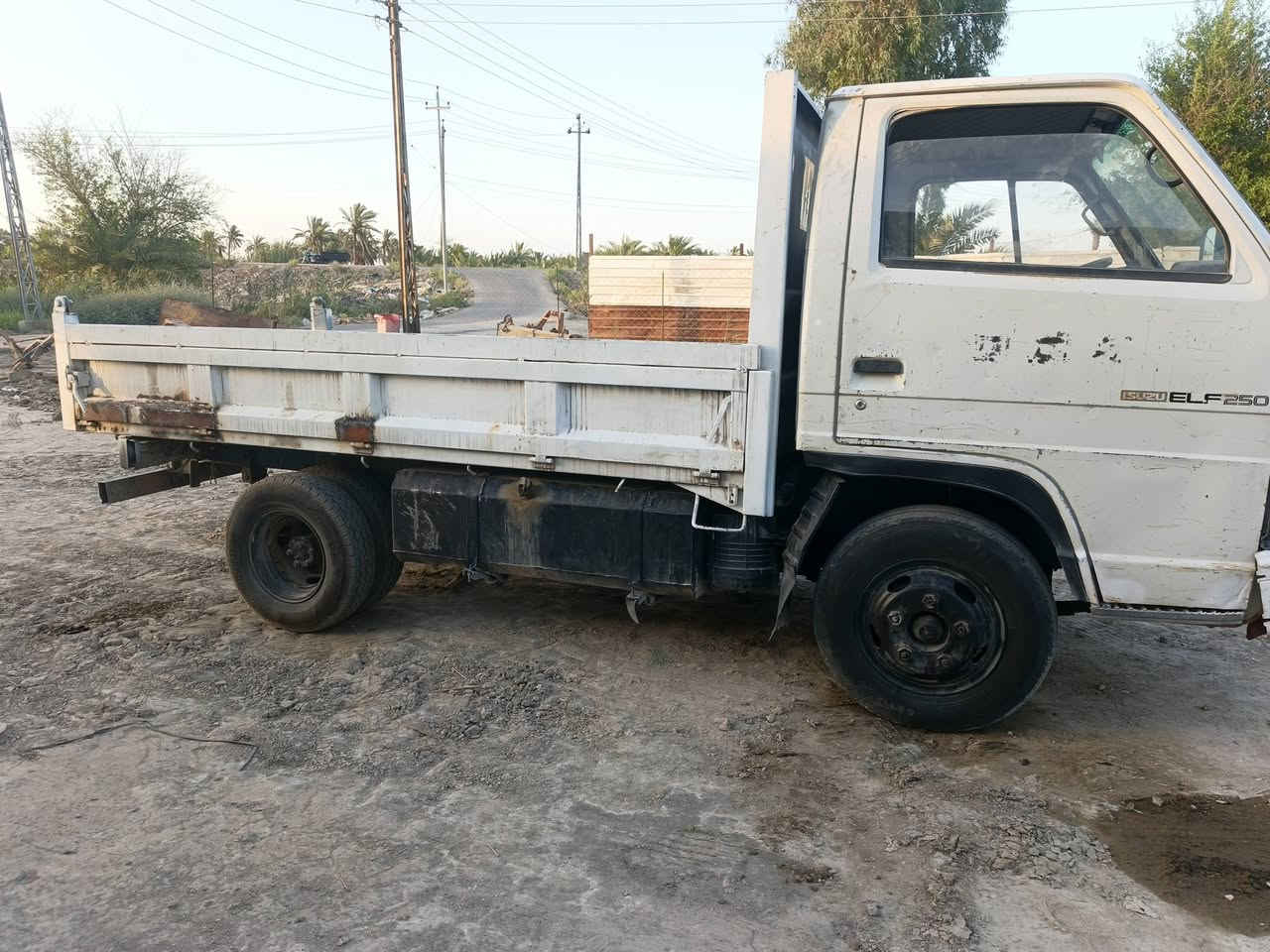 سلام علـيكم ازوزه للبيع  رقم انكلـيزي بأسمي مشروع وطني  التـــواصـل ***********
