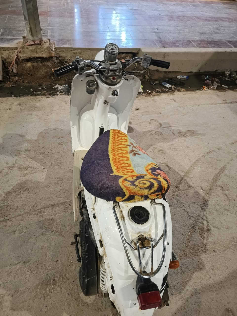 دراجه مصريه للبيع ١٦٠
***********
