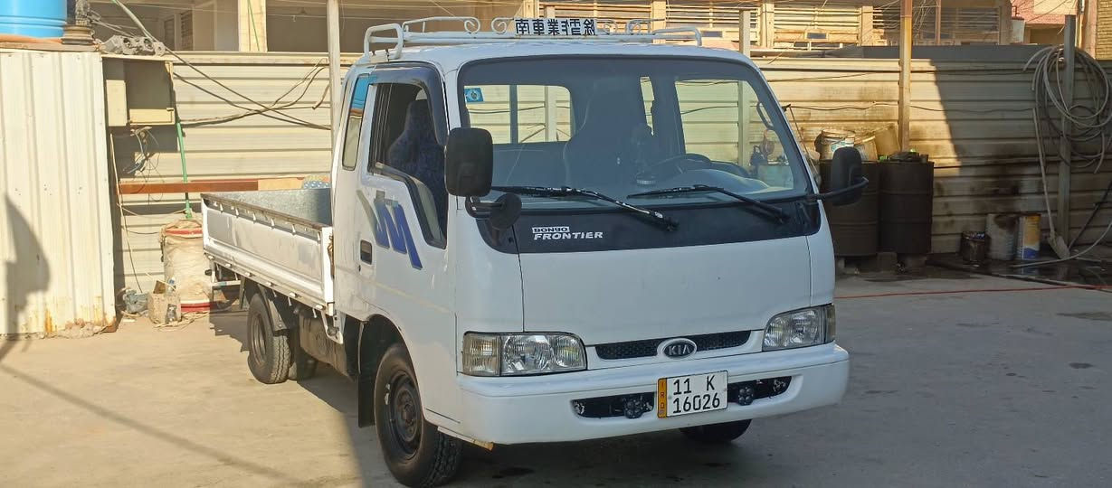 سلام عليكم شباب كيا فونتير موديل السيارة تحويل ث2000 بسمياني يوم بيها مكانات صبغ نواقصها شي بصيط السعر 65 اوبيها مجال مكاني بغداد للا تصال ***********
