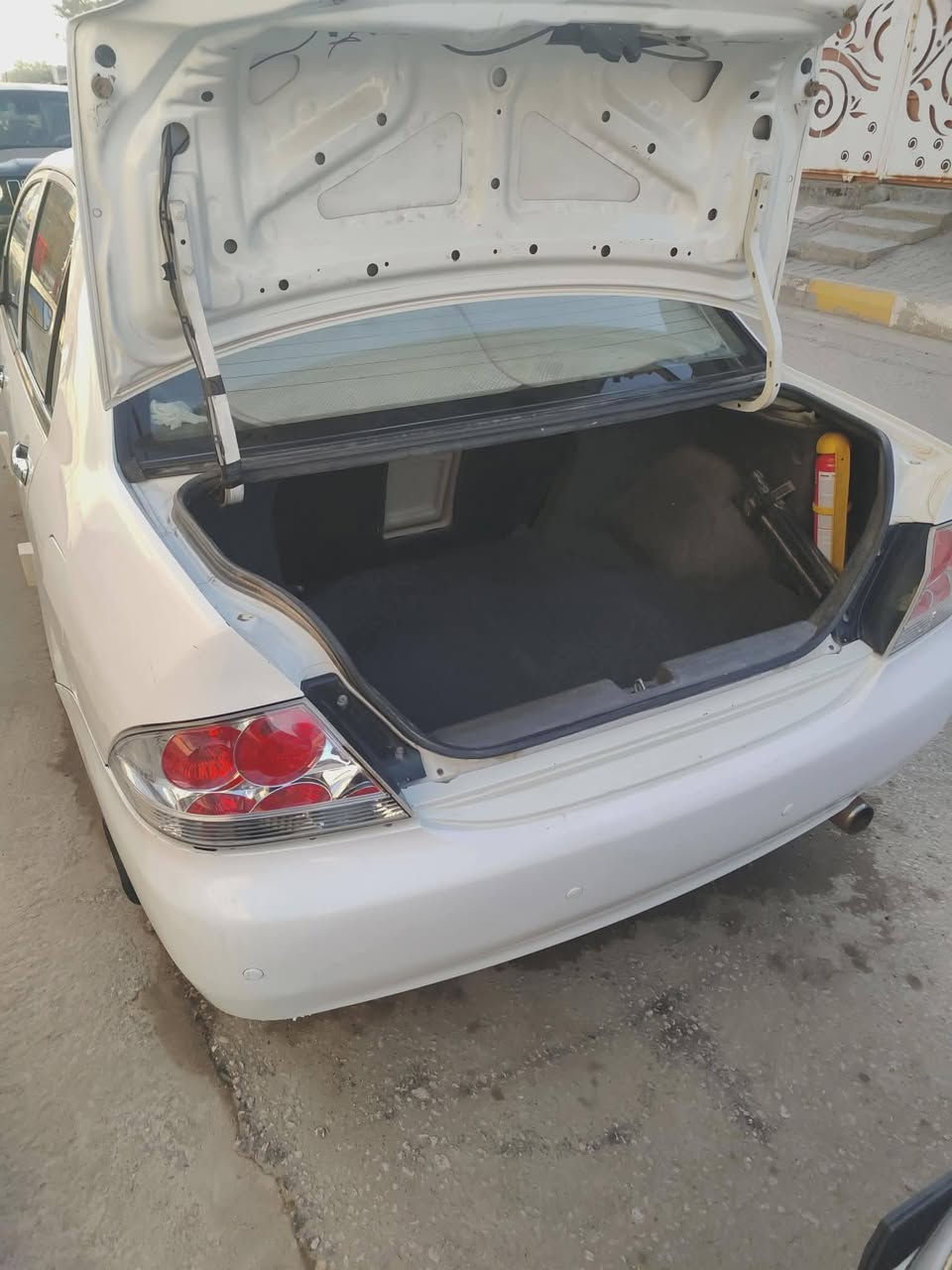 لانسر موديل 2006 سياره نظيفه
مكفوله من كير ومحرك وكهربايات 
سياره 75 وبيه مجال بسيط 
اتصال على رقم ***********
ابو عباس سيد حسن
