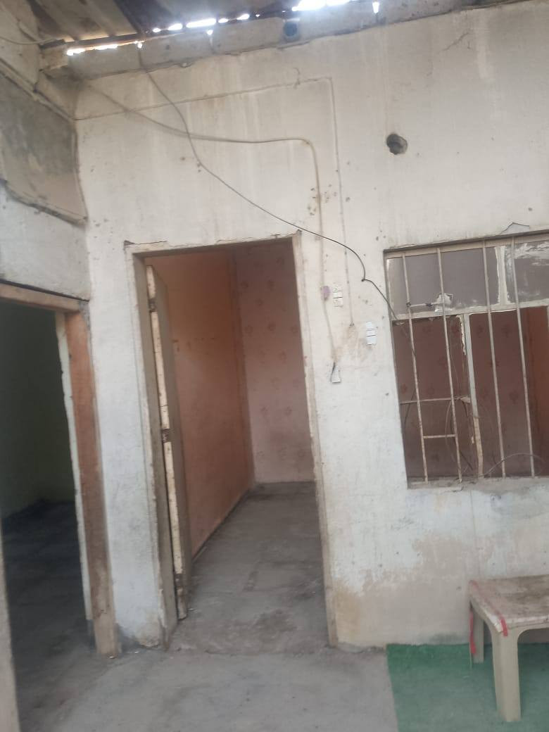 مشنمل للايجار غرفتين ومطبخ وصحيات خارجيه 
العنوان الدحيل خلف مديرية شرطة سوق الشيوخ 
للاستفسار الاتصال *********** ابو اسعد الازيرجاوي
