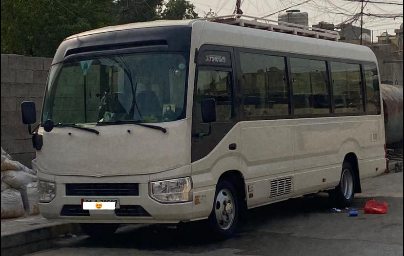 السلام عليكم كوستر البيع موديل ٢٠١٨
1 كير مكينه اكسل كفاله
2صبغ بجم فقط باقي سياره كفالة عام
3 دوشمه عام
4 قلابي 
5 تخم تايرات
6 تلبيسة كشنات محمد بلاسم ￼
7 سبايا درج درع
8 وركه إضافية 
9 تبريد محور 
10 هزة جديدة 
11 سنوية أنتهي ٢٠٣٠
12 سياره خير من الله 
سعر ٤٨٠ و بيه مجال قليل جداً ￼
***********
