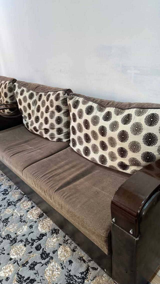 عندي هذا التخم للبيع ١٠مقاعد تركي ٢٠٠ وبي مجال


**إذا كنت صاحب هذا الإعلان وتريد حذفه لأي سبب، رجاءا أرسل رسالة إلى الدعم الفني**