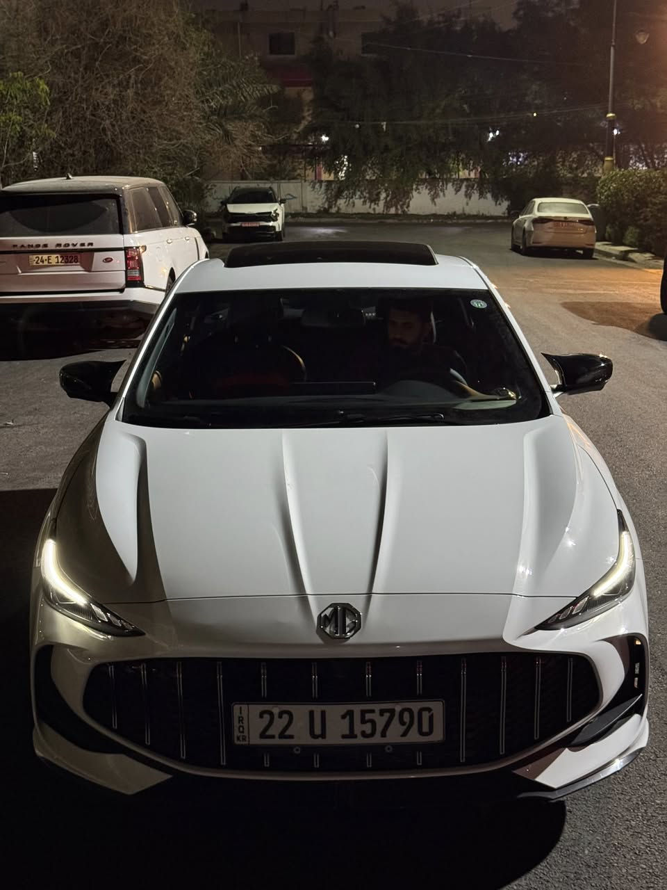 Mg gt 2025
للبيع فقط
محرك 1.5 تنفس طبيعي
فول مواصفات
- فتحة سقف
- ﻿﻿4 كامرات
- ﻿﻿اوتو هولد
- ﻿﻿بصمة دخول
- ﻿﻿هاند بريك دكمة
- ﻿﻿كشنات جلد
- ﻿﻿تبريد قطعتين
على الشاشة البلادية CarPlay -
- اضائة داخلية متغيرة
black edition اضافات -
ماشية 10,000 وقابل للزيادة
السيارة نظيفة جداً بحالة الزيرو
السعر 122 ورقة وبيها مجال بسيط جداً
عنوان /بغداد/العطيفية 
***********
