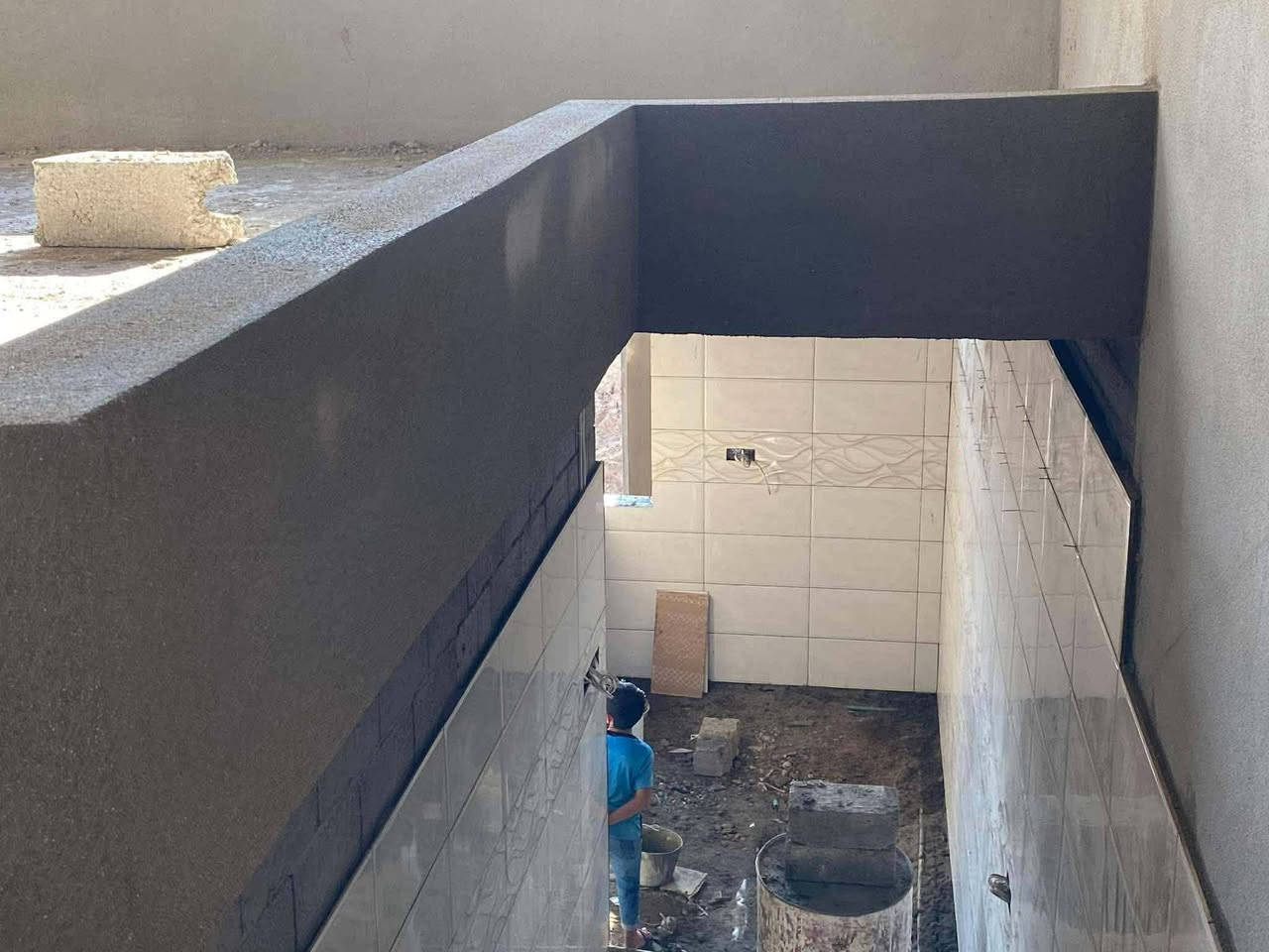 لباخ سمنت شرط شغل هندسي  سعر المتر 1500 مالج نص مالج 1000 اسعار مناسبه وشرط الشغل اذه مونضيف لاتنطيني ربع السعر قفل 🔒 جميع انحاء الموصل ***********@@@***********واتساب هم عندي
