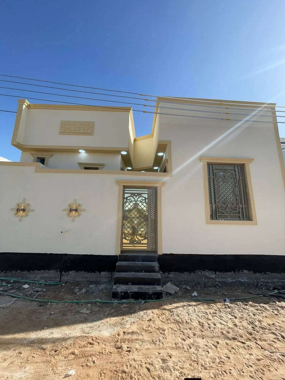 بيت للبيع مساحه 100مربع باانسب الأسعار طابو سند 25  في ابي الخصيب ألسعر 62رقم الهاتف ***********
