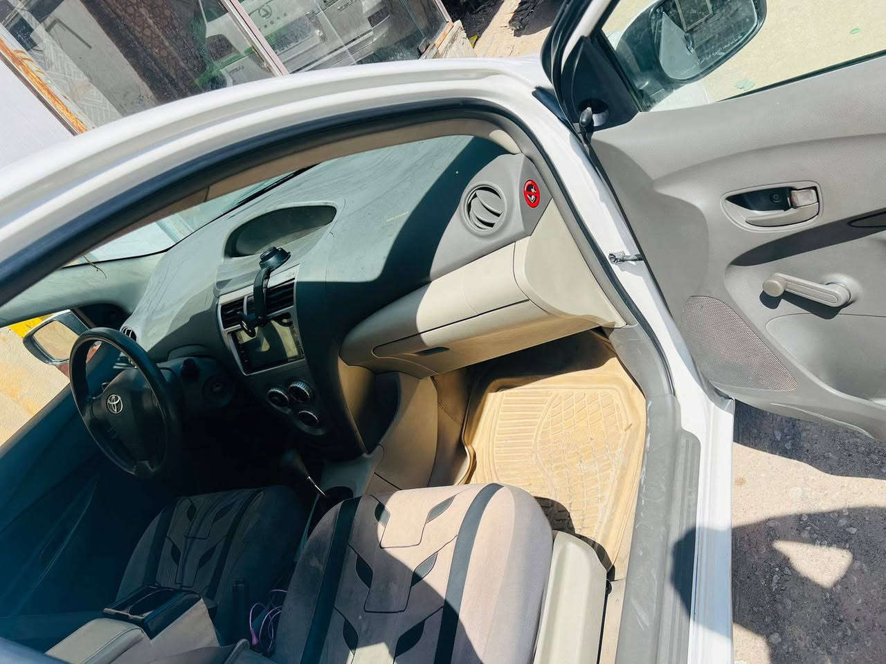 السعر 80وبيه مجال ***********
