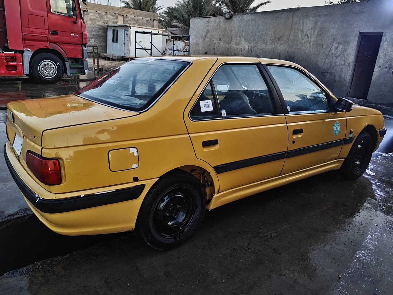 بيجو بارس 2015 للبيع والمراوس
كير ومكينة  مكفوول لاتنقيص ولاتبخير 
تبريد 
بيها بداية خياس هلال جهة السايق ومكانات جراد 
السيارة مكفولة من الضربة 
تحويل مباشر 
مكان السيارة واسط الدبوني 
السعر 38 
***********
