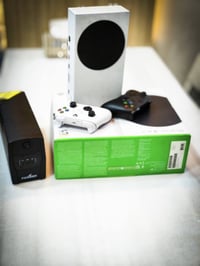 🔥 للبيع Xbox Series S (512GB SSD) 🔥 📍 العنوان: بغداد - مدينة الصدر ✅ ا...