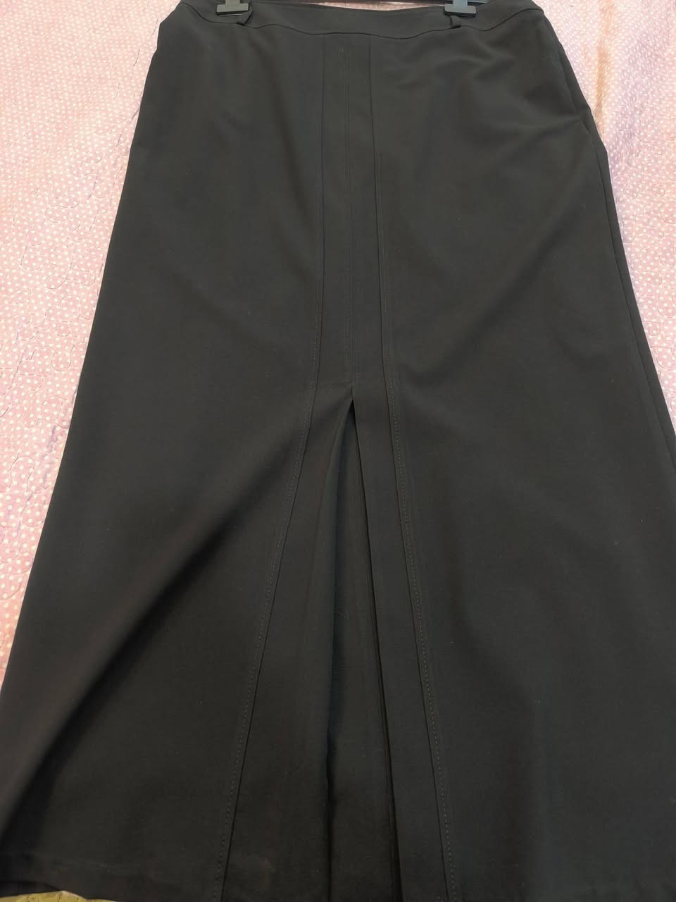 السلام عليكم بنات عندي هاي تنورة ماركة كوزيلا ملبوسه ساعتين بس تخبل باللبس وعندي كيلوت جوزي هم قياسهم ٤٦ التريد تراسلني سبب البيع جان وزني ٨٠ واخذتهن وهسه ضعفت  لل٦٥ وزني صار فصارن  كبار كلش


**إذا كنت صاحب هذا الإعلان وتريد حذفه لأي سبب، رجاءا أرسل رسالة إلى الدعم الفني**