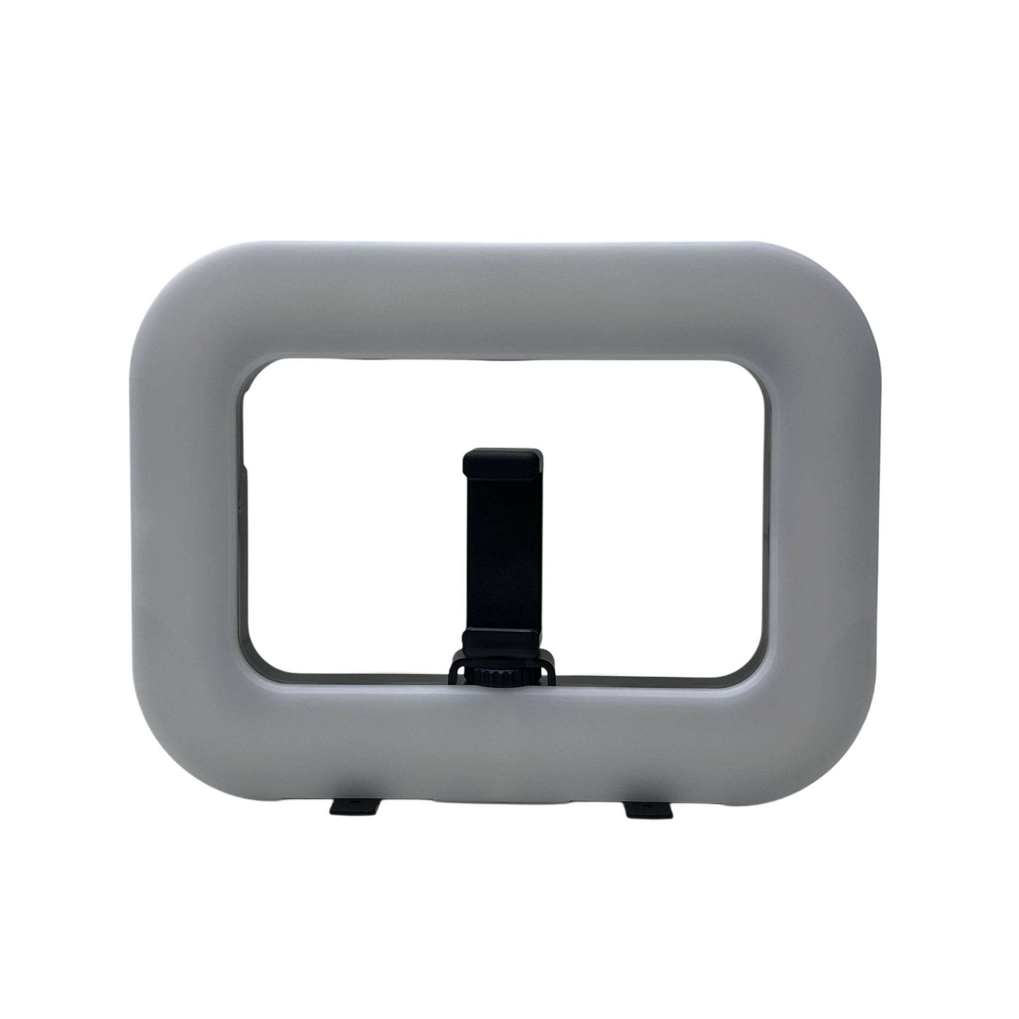 صانع محتوى؟ لو تحب السيلفي؟ هذا العرض إلك! 📸✨
لكل اللي يدورون على إضاءة احترافية للبث المباشر والتصوير، جبنالكم Ring Fill Light موديل YM-300 بمواصفات تخليك تستغني عن الاستوديو:
✅ إضاءة سينمائية: 240 لمبة LED موزعة بدقة لتعطي إضاءة ناعمة (Soft Light) تحلي ملامح الوجه وتخفي العيوب.
✅ درجات لون متغيرة: من الأبيض الثلجي (للتصوير النهاري) إلى الأصفر الدافئ (للمود الرومانسى أو الهادئ) بمدى واسع 2500K - 8500K.
✅ حرية الحركة: يحتوي على بطارية مدمجة 1500mAh تشغلك ساعة كاملة بدون وايرات.. يعني صور بالحديقة أو بالشارع براحتك!
✅ تحكم كامل: ريموت كنترول بلوتوث للتحكم بالسطوع والتقاط الصور عن بُعد.
✅ ستاند ذكي: حامل هاتف مرن يتناسب مع كل أنواع الموبايلات.
💡  المنتج مصمم بتقنية "العين الآمنة" لمنع إجهاد العين أثناء البث المباشر الطويل.
💰 السعر: 26 ألف دينار فقط!
🚚 التوصيل: مجاني لجميع محافظات العراق (من زاخو للفاو).
⚠️ ملاحظة: الكمية محدودة جداً بسبب الطلب العالي.
للحجز والاستفسار، أرسل رسالة للصفحة أو اترك تعليقاً وسيتم التواصل معك. 
 #العراق #اكسبلور #بغداد


**إذا كنت صاحب هذا الإعلان وتريد حذفه لأي سبب، رجاءا أرسل رسالة إلى الدعم الفني**