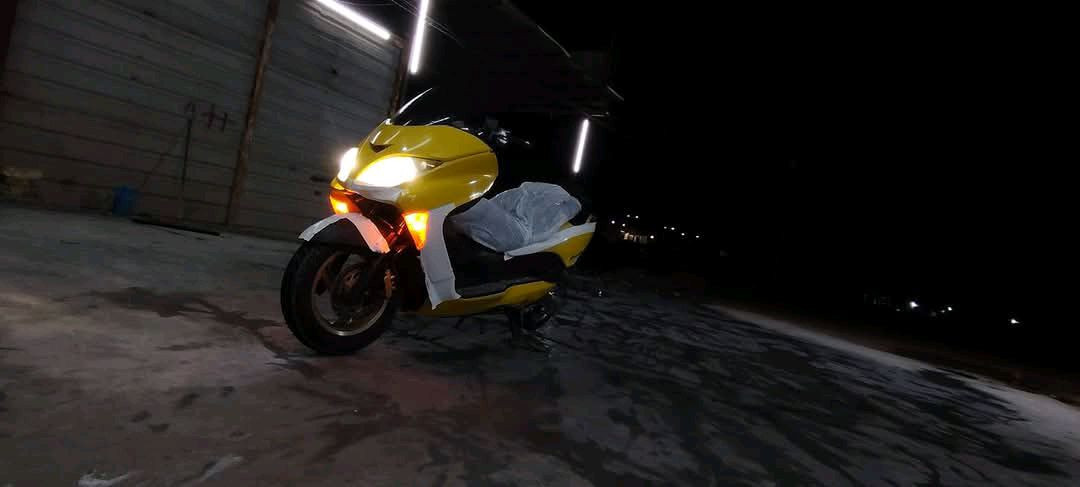 فورزه 08
عميه كرستال دراجه كامله ما ناقصها برغي
مكاني ناصريه الفهود لتواصل خاص او
***********
