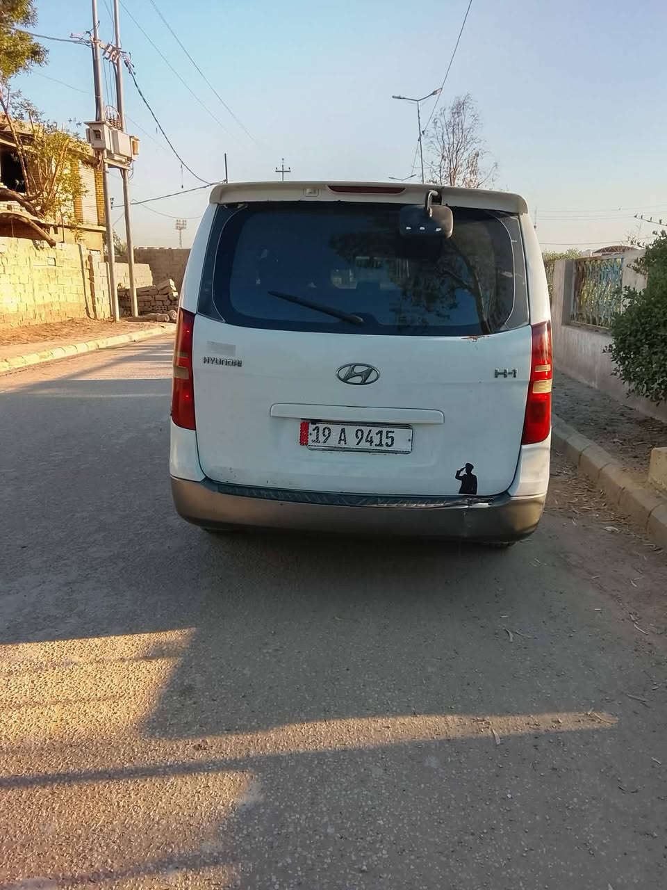 السلام عليكم ستاركس للبيع 2010 بيه بس بارد واضح بالسونار والباقي كفاله عامه رقم كربلاء إنكليزي بسمي سعرها 145وبيه مجال اتصل على هذا الرقم اني مكلف بالنشر ***********
