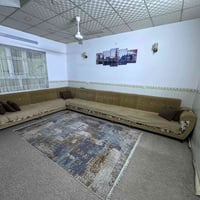 كنب • صالون