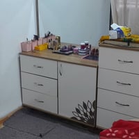 غرفة نوم • للبيع