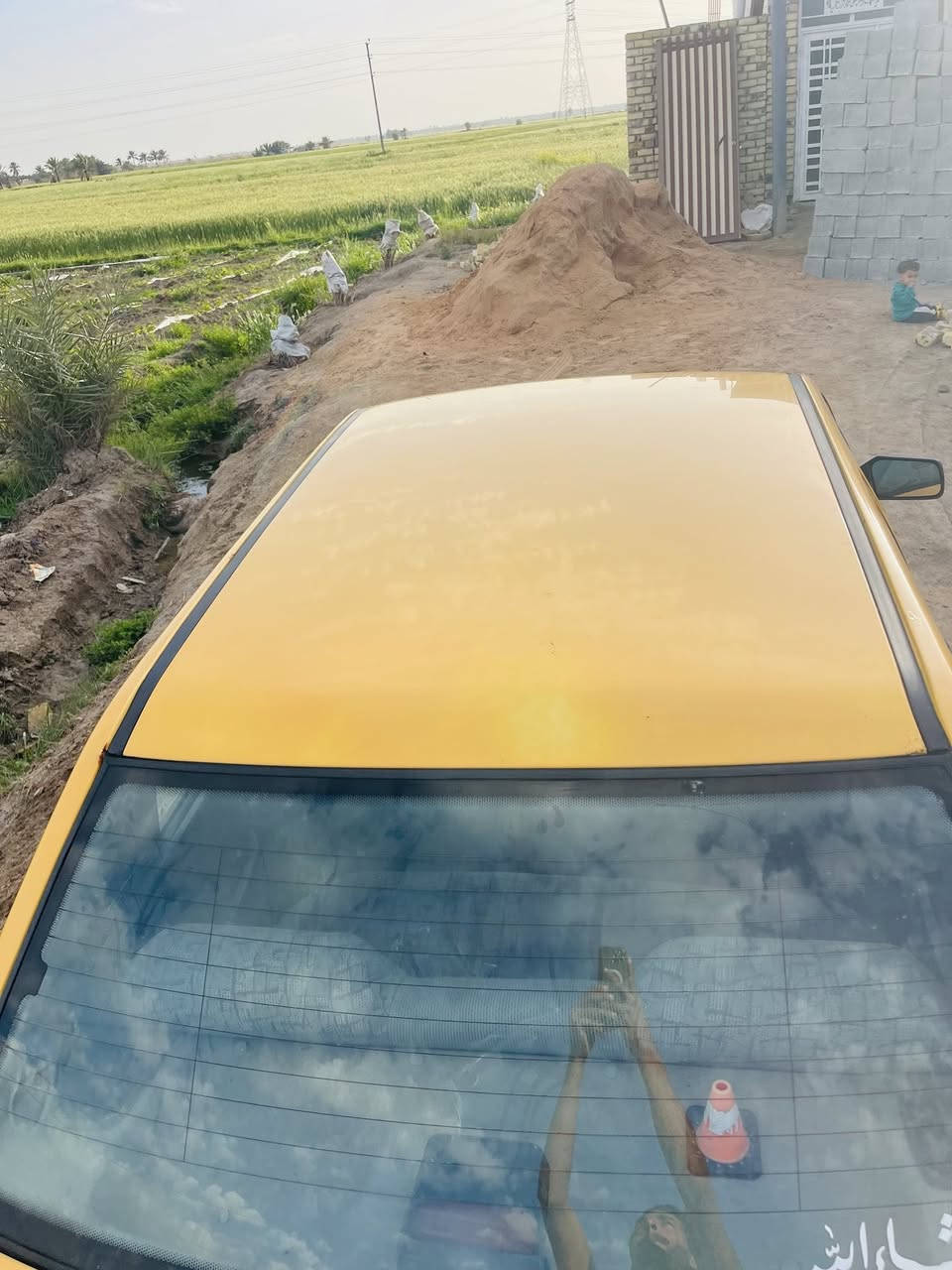 سلام عليكم سايبه 2015 البيع تخم تاير جديد حداديه جديده 
مكينه وكير خير من الله تحويل جديد رقم لجديد  سياره جاهزه ماعايزه شي  مكاني دوانيه قضاء شاميه #السعرها 34 وبيه مجال   ***********
