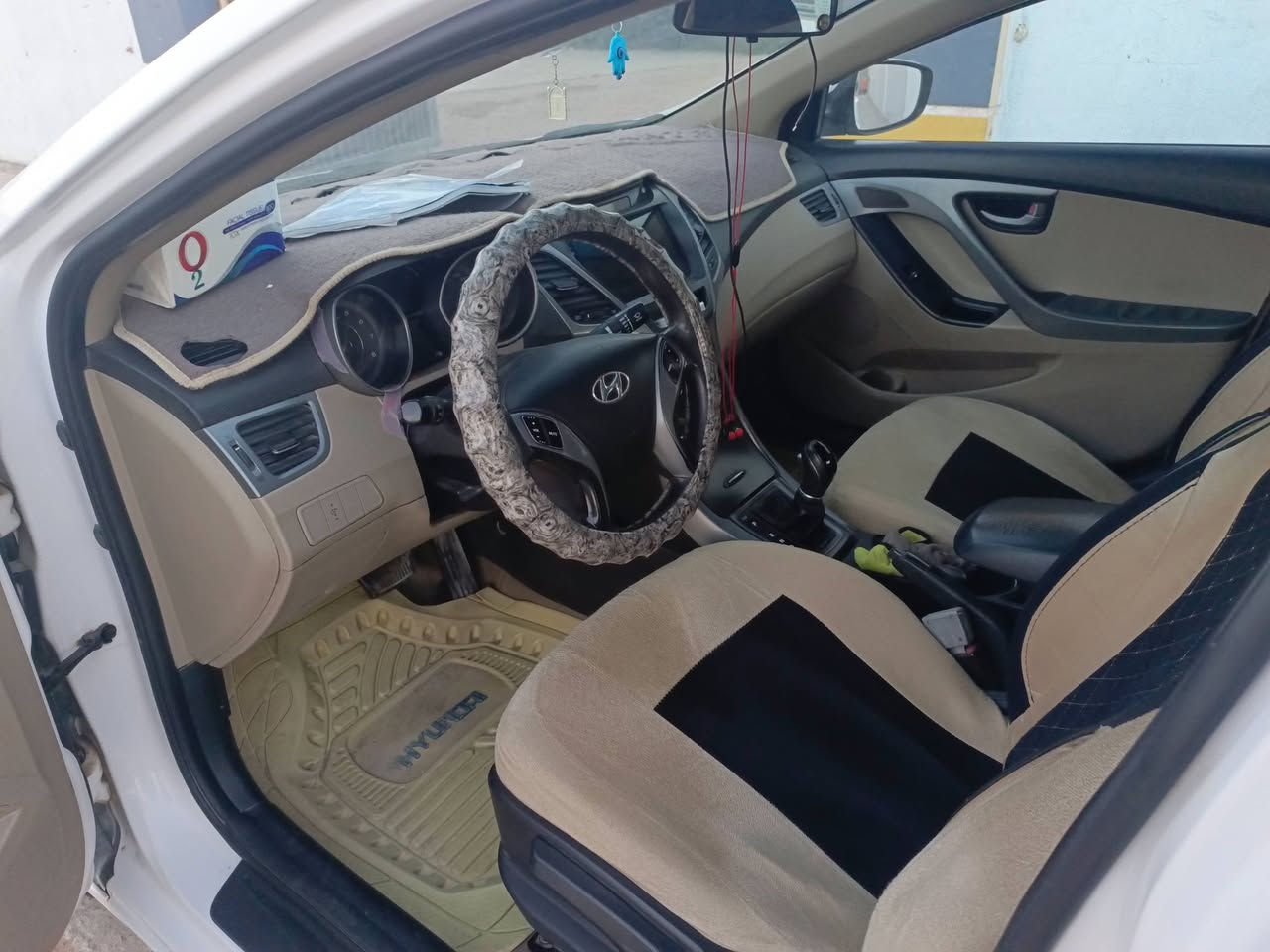 ألنترا للبيع 16 فؤؤل عده البصمه رقم قادسيه بسمي بيه بس بارد العنوان نجف /***********
