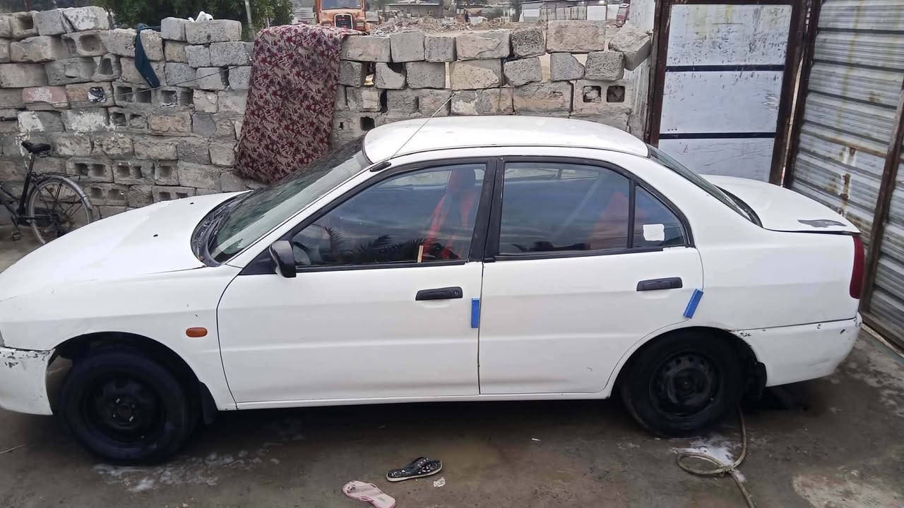 سلام عليكم لانسر مستيوشي موديل 1996 رقم بغداد تحويل ثاني يوم محرك جديد كير كايم صدر مامي خلفي جديد كهربايات شقاله سعر 26وبيه مجال لعلوان ابو غريب ***********واساب وخط
