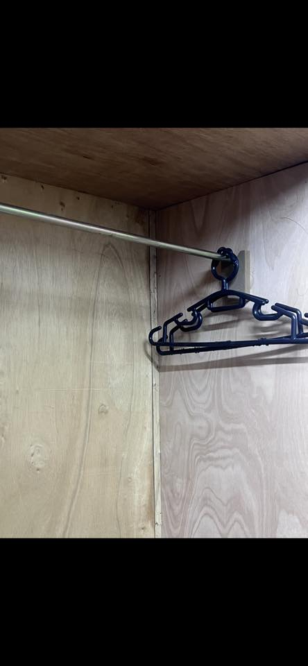 كنتور للبيع نضيف  فقط بي شخوط خفيفه 5 ابواب القياسات 2x290
200 وبيه مجال 
بغداد _المشتل_ رئاسه المعلمين 
***********
