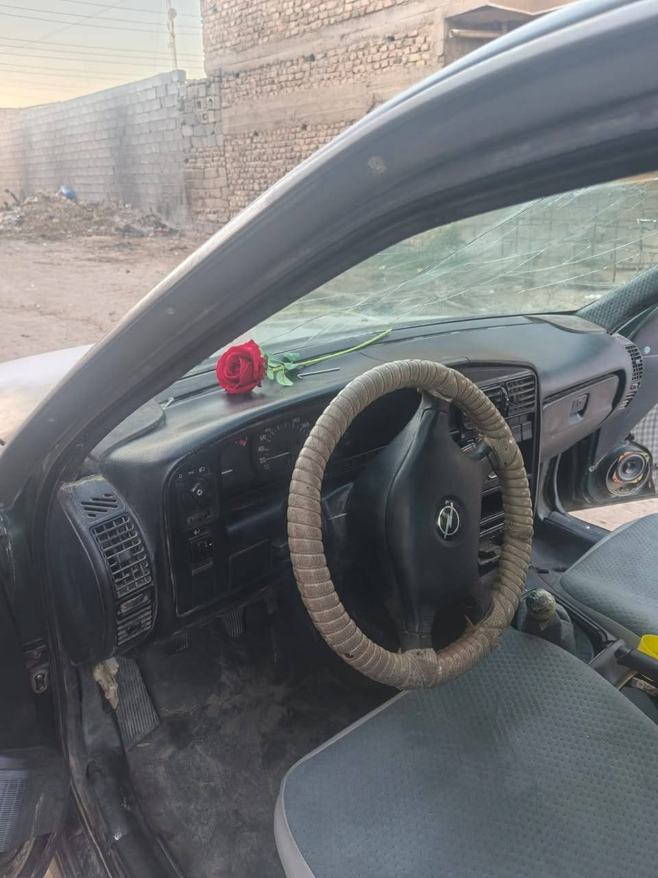 السلام عليكم اوبل ستيشن موديل 1991رقم الانبار محرك2000محرك كير مكفولات تختم تاير جديد كهربائيات كل شغاله دوشمه جديده السعر 20 بيع او مراوس (***********)(***********)
