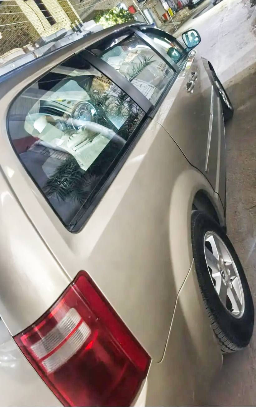 السلام عليكم للبيع دوج كرفان
2009 لون اصفر ذهبي 

بسمي بغداد حادث بدون

أرباك ولا دواخل فقط صبغ وتبديل 

بيبان والجنطه كهربائي 

سته جام كهربائي 

سكليتر كهربائي 

مكينه 3300 كير جديد 

تخم تأير وباتري جديد 

حداديه 80% 

السعر 113$ وبيها مجال

رقم الموبايل ***********

                   ***********
