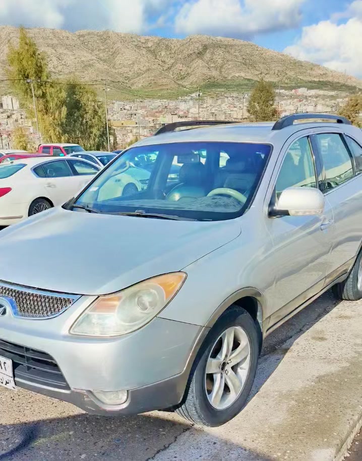 هونداي  فيرا كروز   موديل2007عائلية 3مقعد
صبغ جاملغ جهة النفر  فقط شرط بدون دواخل او معجون
محرك كير شرط
رقم دهوك تحويل شرط  سنوية منتهية هزه
غرامات 15$ تنزل من السعر 
سعر 100$ مجال قليل
***********
***********
