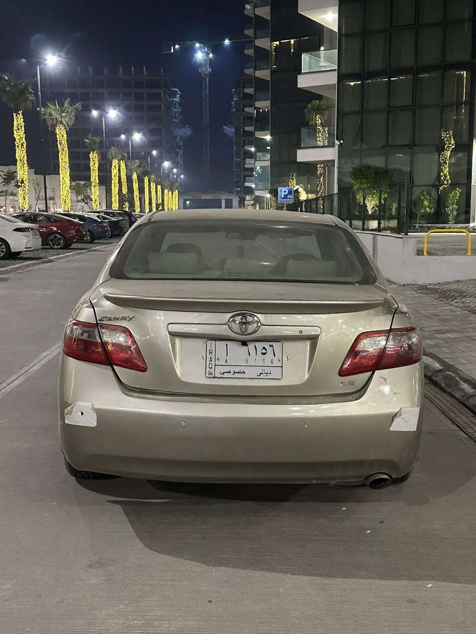 السلام عليكم
كامري 2009 وارد امريكي فول مواصفات داخلة كلين وبالعراق حادثهة باب السايق ومبدلة مصبوغة عام جارد لونهة تعرفون انتوا هذا اللون وية جونة داخل وخارج كلة نضيف محرك 2400 اريد مراوس بماليبو من موديل 17 لل 22 واذا اكو بريمير بعد احسن مكاني بغداد. 
***********

