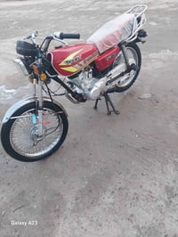 دراجه موديل 2023 تايكر نضيفه  ومامفتوحه  لسعر ٥٠٠ وبيهه مجال ٠٧٨٣٢١٩٧١...